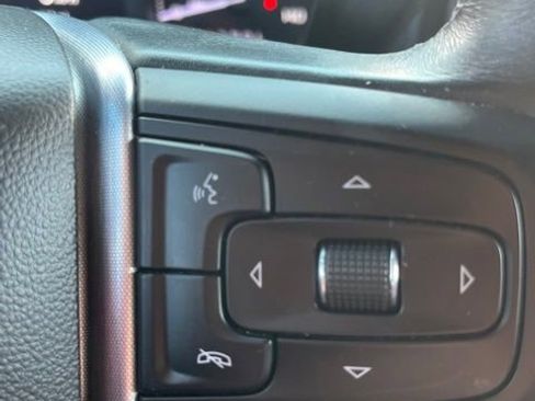Used 2021 GMC Sierra 1500 Elevation w/ Preferred Package RWD image 17