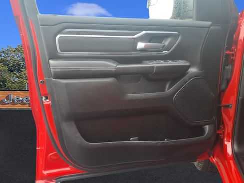 Used 2025 RAM 1500 Big Horn AWD/4WD image 11