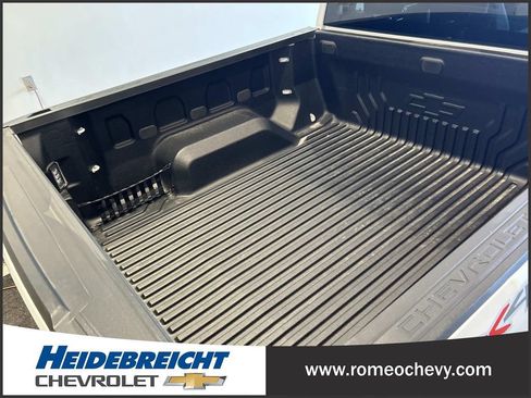 Certified 2024 Chevrolet Silverado 1500 LT AWD/4WD image 34