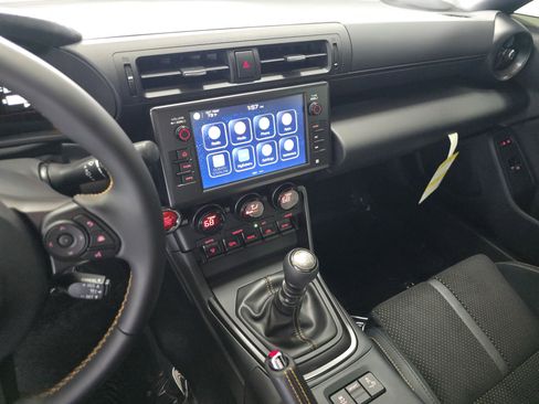 New 2026 Subaru BRZ Series.Yellow RWD image 19