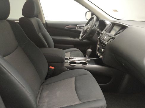 Used 2017 Nissan Pathfinder S AWD/4WD image 21