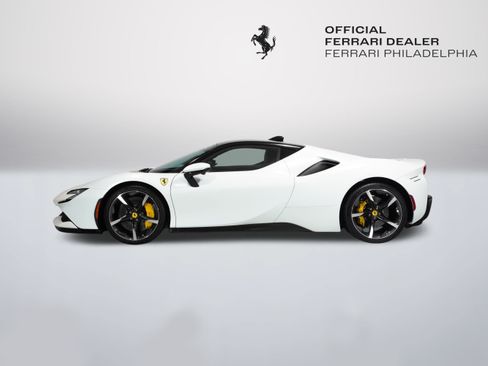 Certified 2022 Ferrari SF90 Stradale AWD/4WD image 4