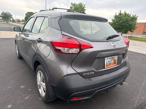 Used 2018 Nissan Kicks S w/ Exterior Package FWD image 7