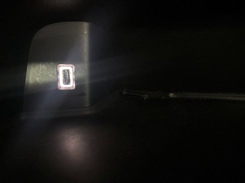 Used 2015 Dodge Grand Caravan SXT w/ UConnect Hands-Free Group image 30