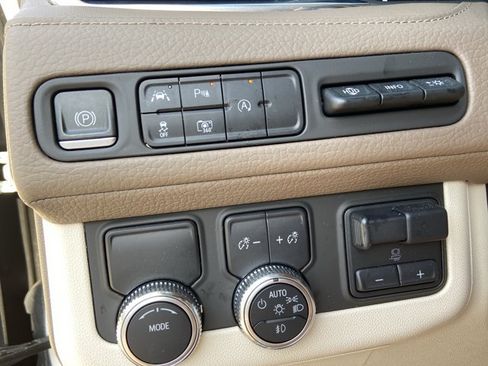 Used 2023 GMC Yukon Denali w/ Max Trailering Package RWD image 46