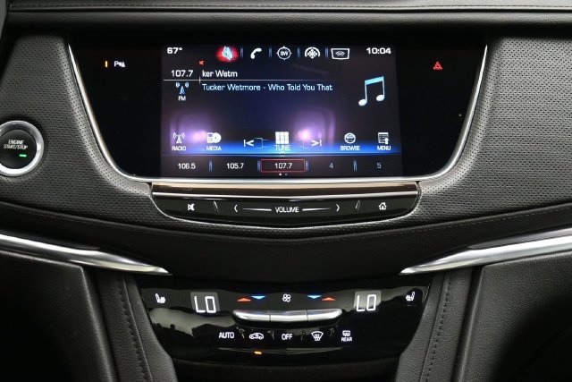 Used 2017 Cadillac XT5 Luxury w/ Driver Awareness Package AWD/4WD image 22