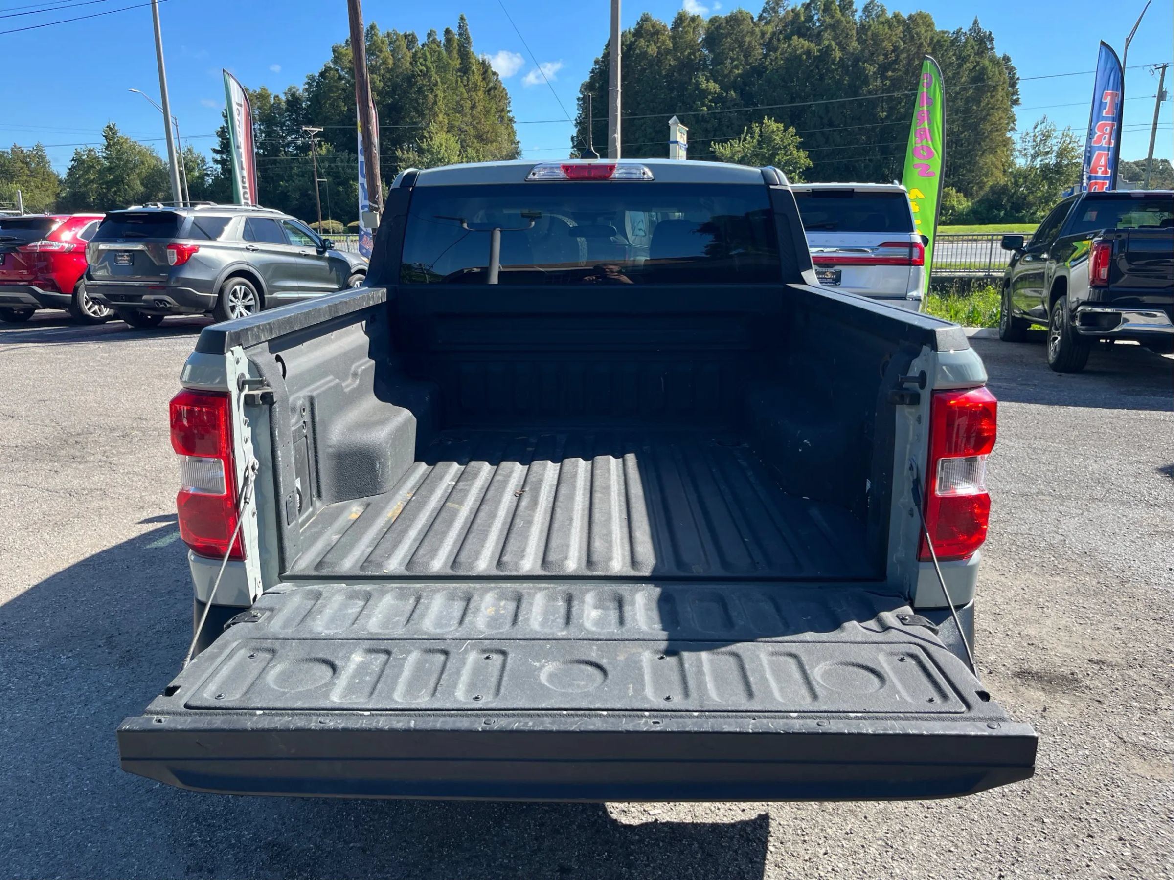 Used 2022 Ford Maverick XLT FWD image 14