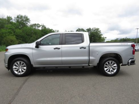 Used 2022 Chevrolet Silverado 1500 Custom AWD/4WD image 8