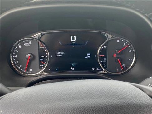 Used 2019 GMC Acadia Denali w/ Technology Package FWD image 15