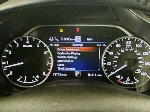 Used 2021 Nissan Murano SL w/ SL Moonroof Package image 2