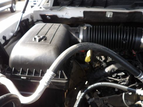 Used 2018 RAM 1500 Tradesman RWD image 27