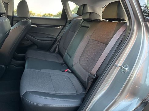 Used 2025 Kia Seltos S image 20