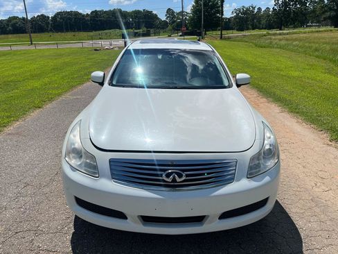 Used 2008 INFINITI G35 x Sedan w/ Premium Pkg AWD/4WD image 3
