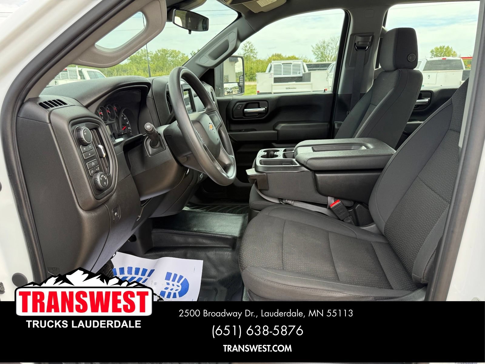 Used 2026 Chevrolet Silverado 3500 W/T AWD/4WD image 5