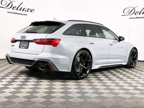 Used 2025 Audi RS 6 performance w/ Matte Carbon Package AWD/4WD image 6