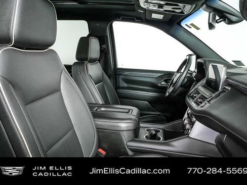 Used 2022 GMC Yukon SLT w/ SLT Premium Package RWD image 24