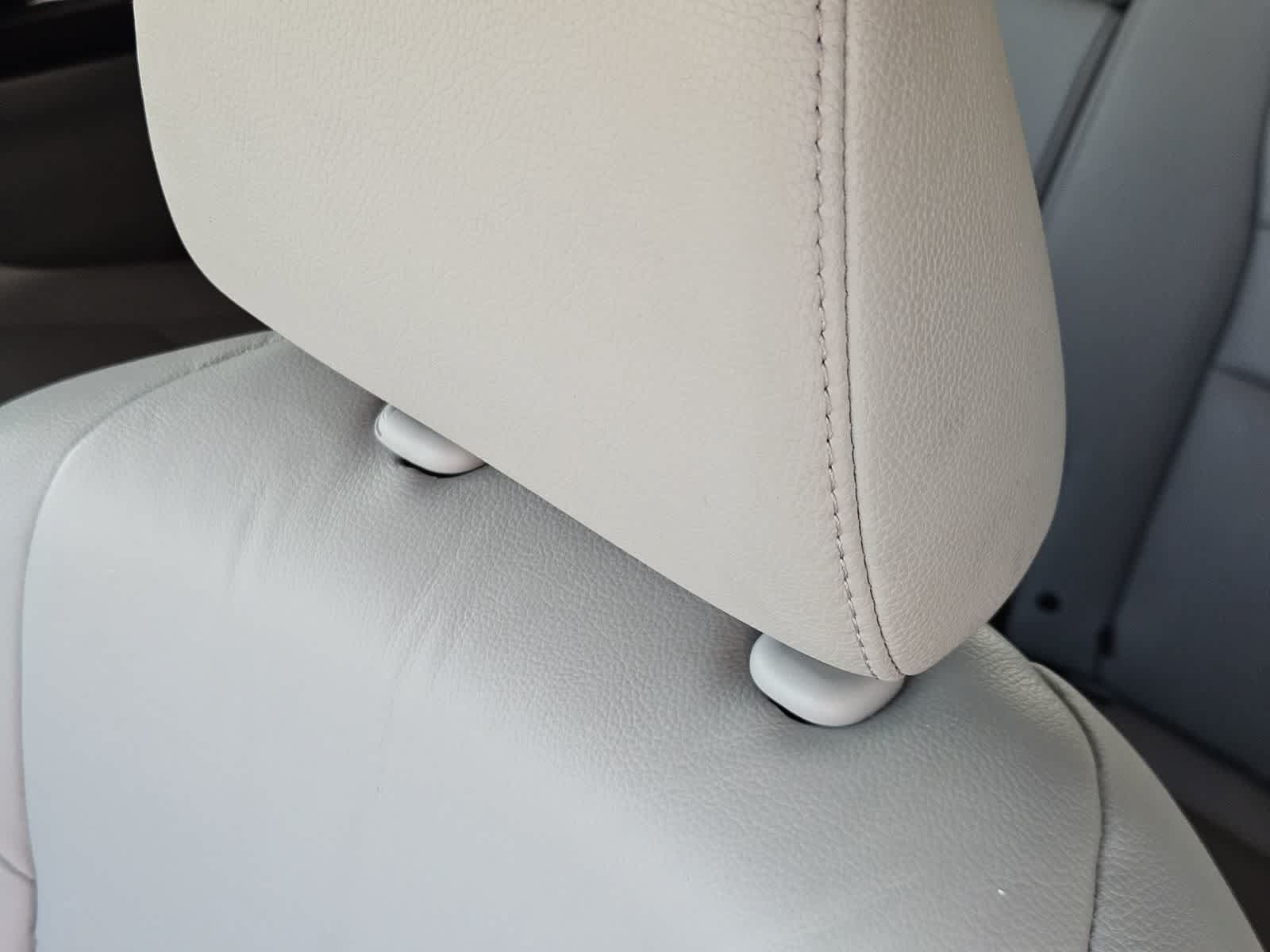 Used 2021 Honda Pilot Touring image 13