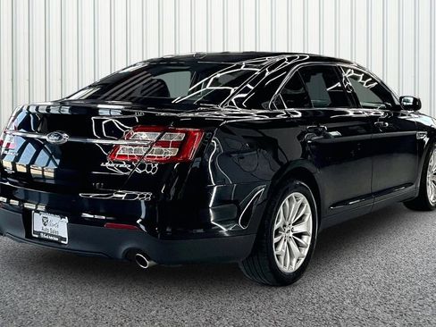 Used 2018 Ford Taurus Limited FWD image 6