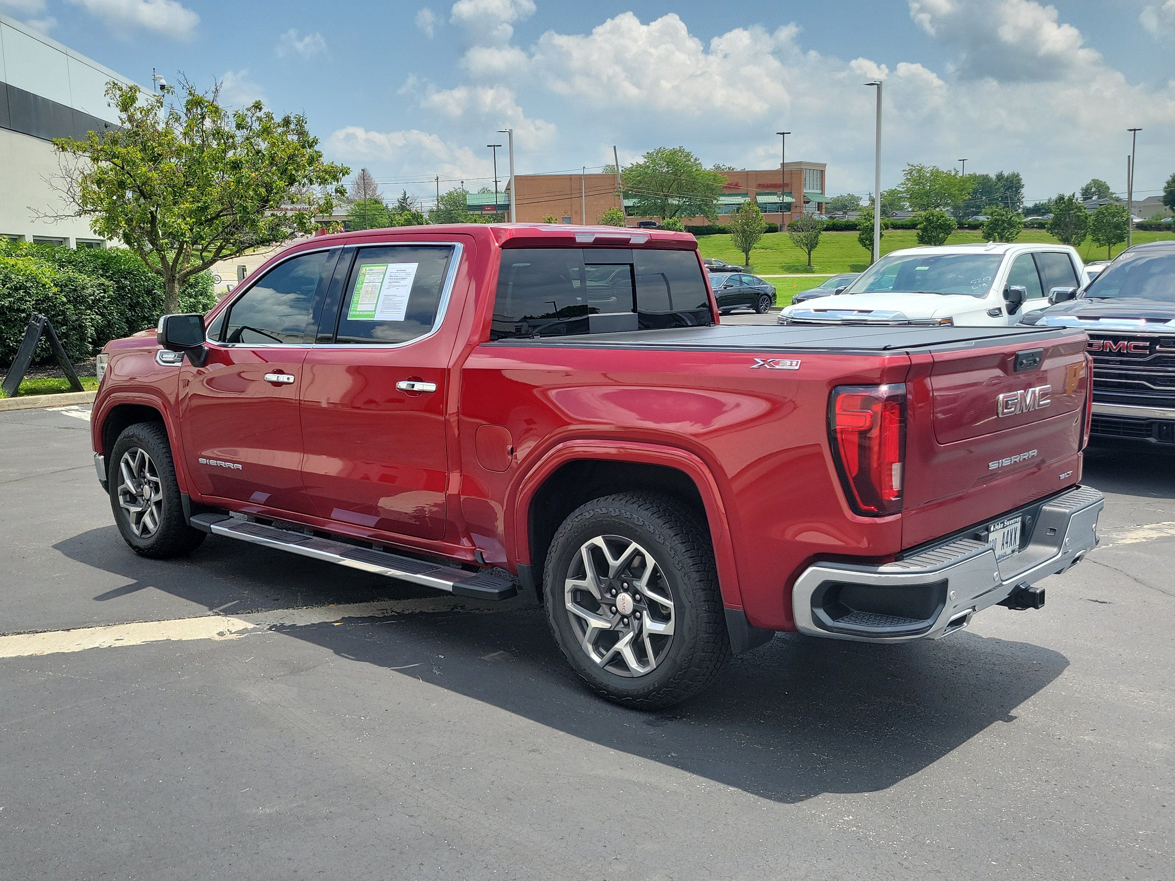 Used 2024 GMC Sierra 1500 SLT w/ SLT Premium Plus Package AWD/4WD image 3