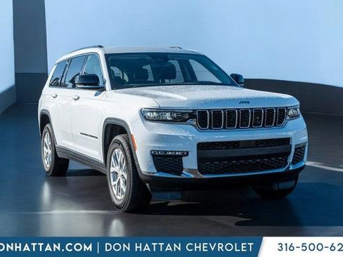 Used 2023 Jeep Grand Cherokee L Limited image 33