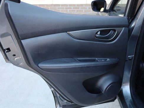 Used 2021 Nissan Rogue Sport S FWD image 16