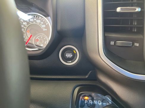 New 2022 RAM 1500 Big Horn image 41