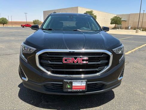 Used 2020 GMC Terrain SLE w/ Driver Convenience Package FWD image 9