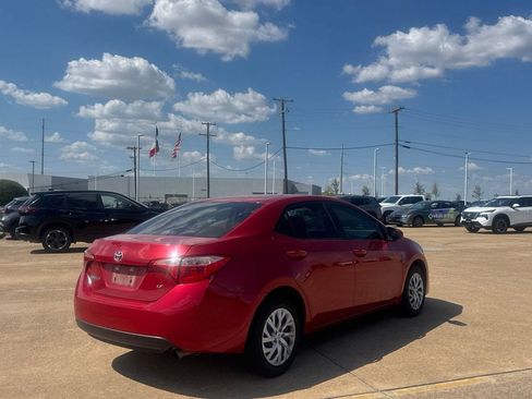 Used 2017 Toyota Corolla LE FWD image 22