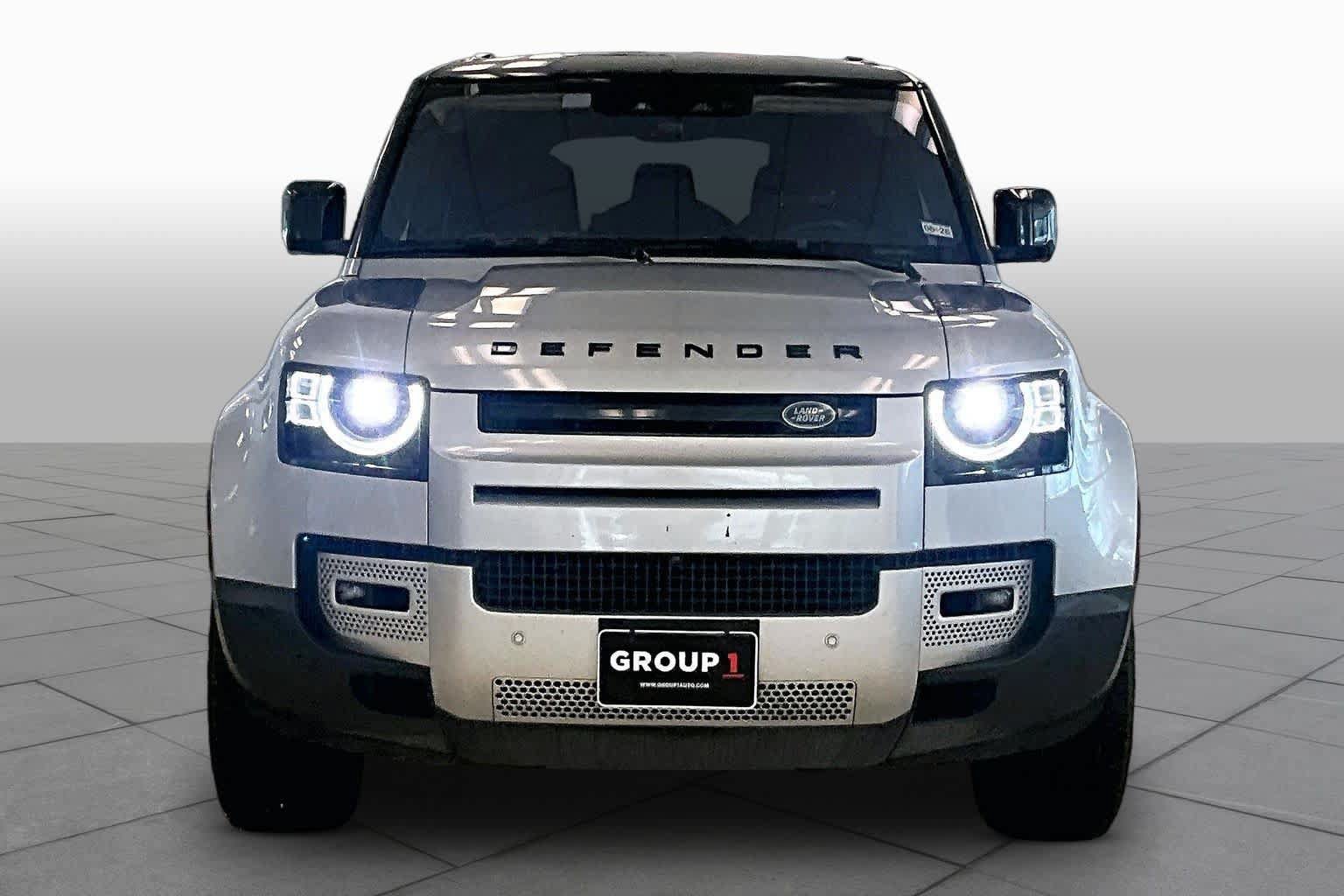 Used 2022 Land Rover Defender 110 AWD/4WD image 3
