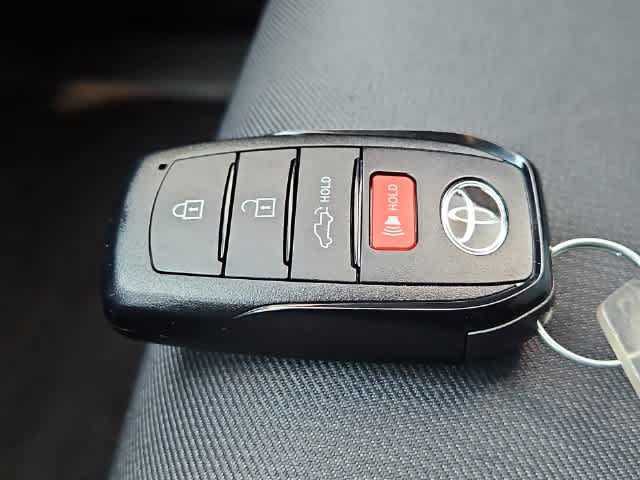 Used 2024 Toyota Tacoma TRD Sport w/ TRD Sport Upgrade Package RWD image 28