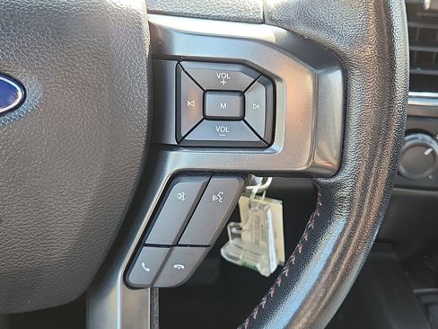 Used 2016 Ford F150 XLT w/ Equipment Group 302A Luxury image 22