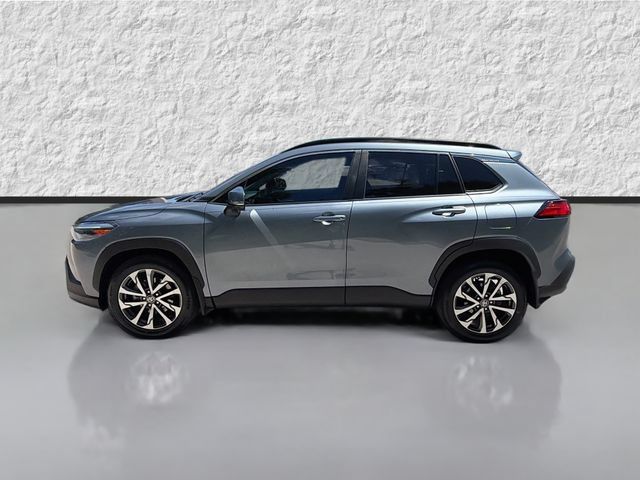 Used 2023 Toyota Corolla Cross XLE FWD image 6