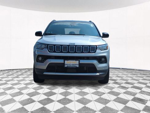 Used 2024 Jeep Compass Limited AWD/4WD image 8