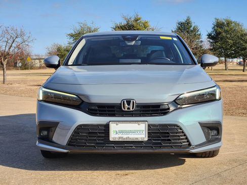 Used 2022 Honda Civic Touring image 6