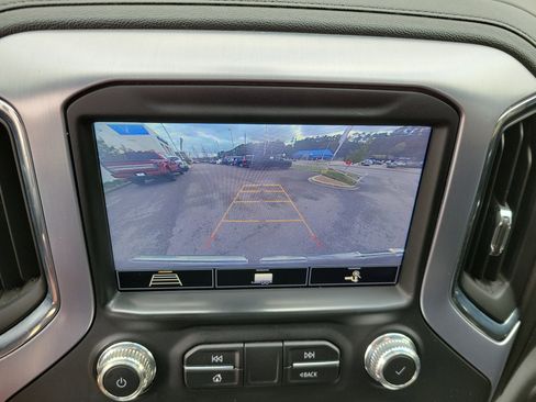 Used 2020 GMC Sierra 1500 Elevation w/ Elevation Value Package image 16