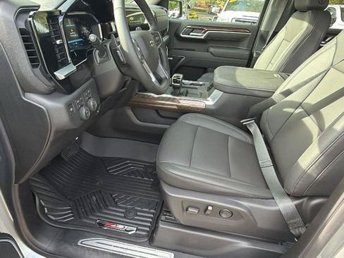 New 2026 Chevrolet Silverado 1500 RST w/ RST All Star Premium Package AWD/4WD image 13