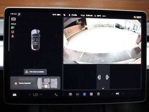 Used 2023 Tesla Model Y Performance image 15