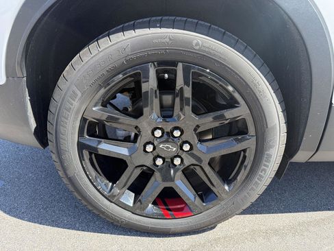 Used 2023 Chevrolet Blazer LT image 13