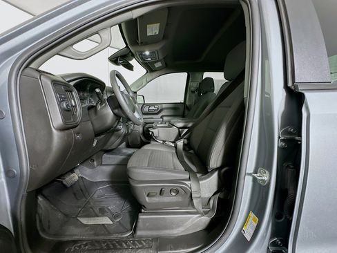 Used 2025 Chevrolet Silverado 1500 Custom image 13