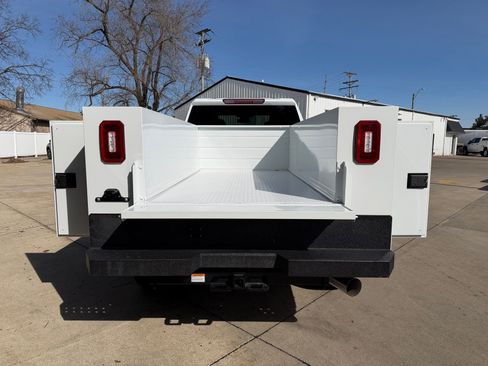 New 2026 GMC Sierra 3500 Pro w/ Convenience Package image 34