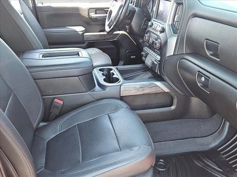 Used 2022 Chevrolet Silverado 2500 LTZ w/ LTZ Plus Package image 21