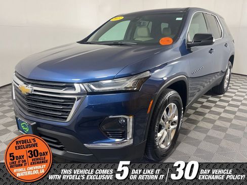 Used 2023 Chevrolet Traverse LS AWD/4WD image 11
