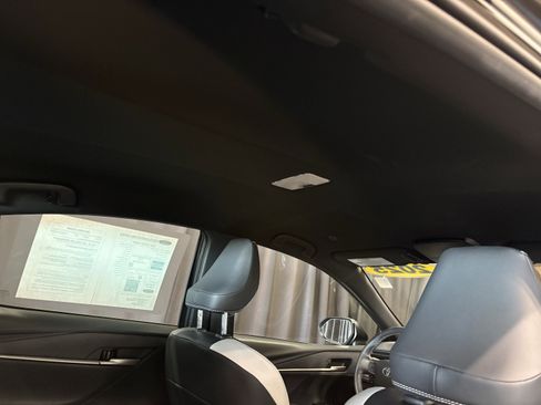 Certified 2025 Toyota Camry SE image 35