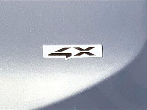 Used 2025 Kia Telluride S AWD/4WD image 9