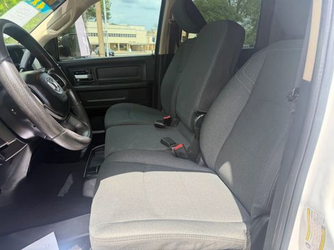 Used 2019 RAM 2500 Tradesman image 16