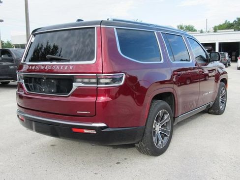 Used 2022 Jeep Grand Wagoneer Series I w/ HD Trailer Tow Package AWD/4WD image 4