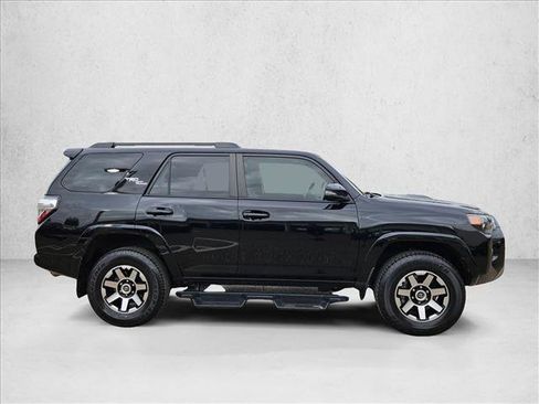 Used 2023 Toyota 4Runner TRD Off-Road Premium w/ Moonroof Package AWD/4WD image 4