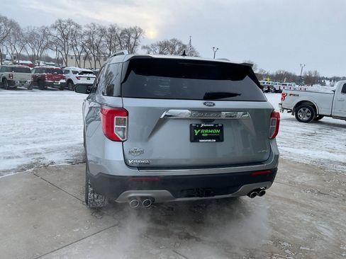 Used 2024 Ford Explorer King Ranch w/ Technology Package image 4