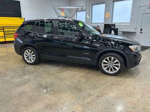 Used 2016 BMW X3 xDrive28i AWD/4WD image 9