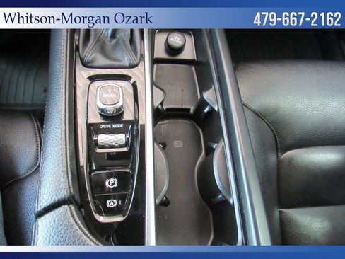 Used 2017 Volvo XC90 T6 Momentum w/ Vision Package AWD/4WD image 52